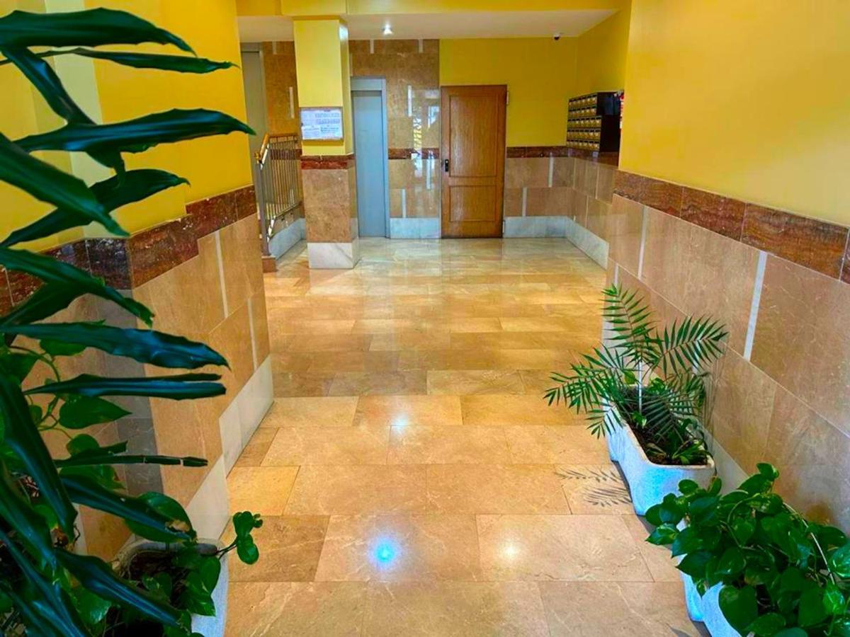 Apartamento Holibai, Amiguinos, Amplia Vivienda Con Parking Al Lado De La Playa Baiona Exterior foto