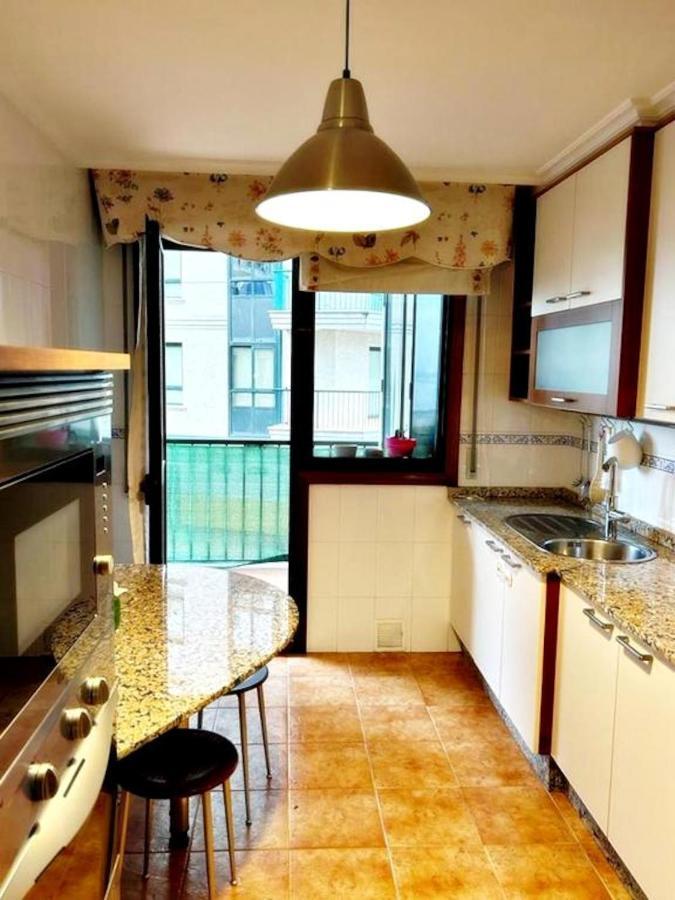 Apartamento Holibai, Amiguinos, Amplia Vivienda Con Parking Al Lado De La Playa Baiona Exterior foto
